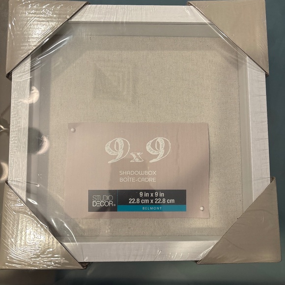9x9 shadow box - Picture 1 of 3